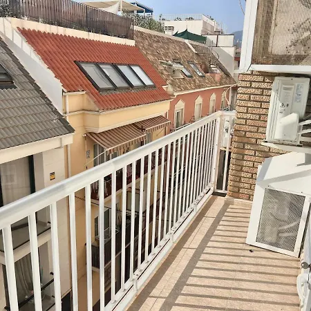 Unbeatable And Quiet 2 Bedrooms On The Paseo Maritimo Rey De Espana, Sleeps 6, Steps Away From The Center Of Fuengirola! Everything Within Walking Distance! Apartment *